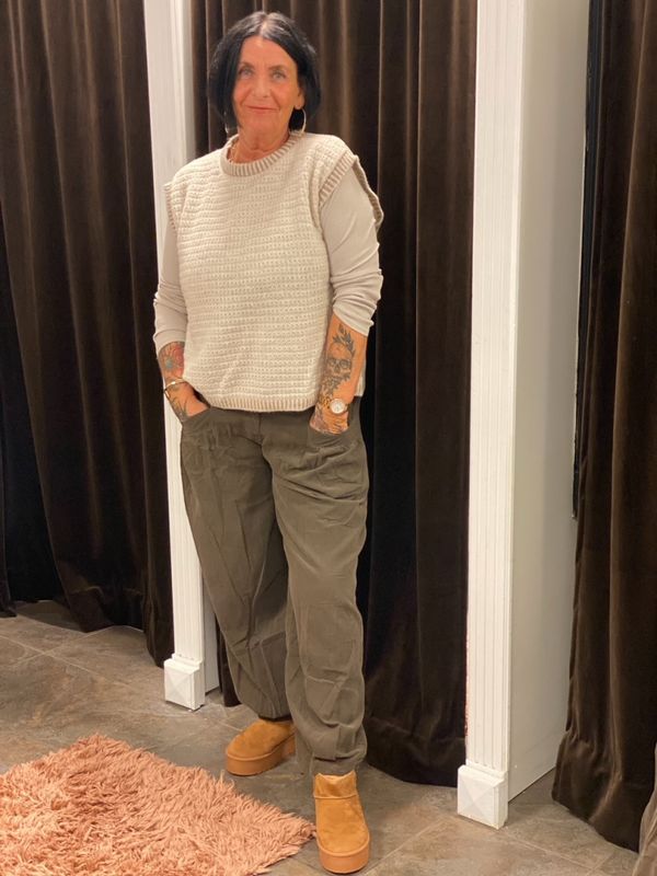 Marta DC Antonine Vest